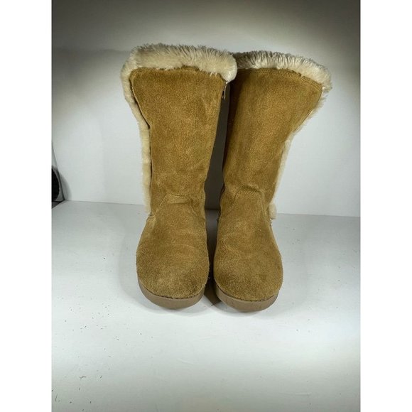 ⭐️⭐️Women's size 9 shearling and suede tall boot with zipper  ⭐️⭐️ - Picture 1 of 4